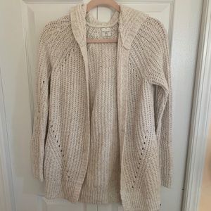 Essential cardigan